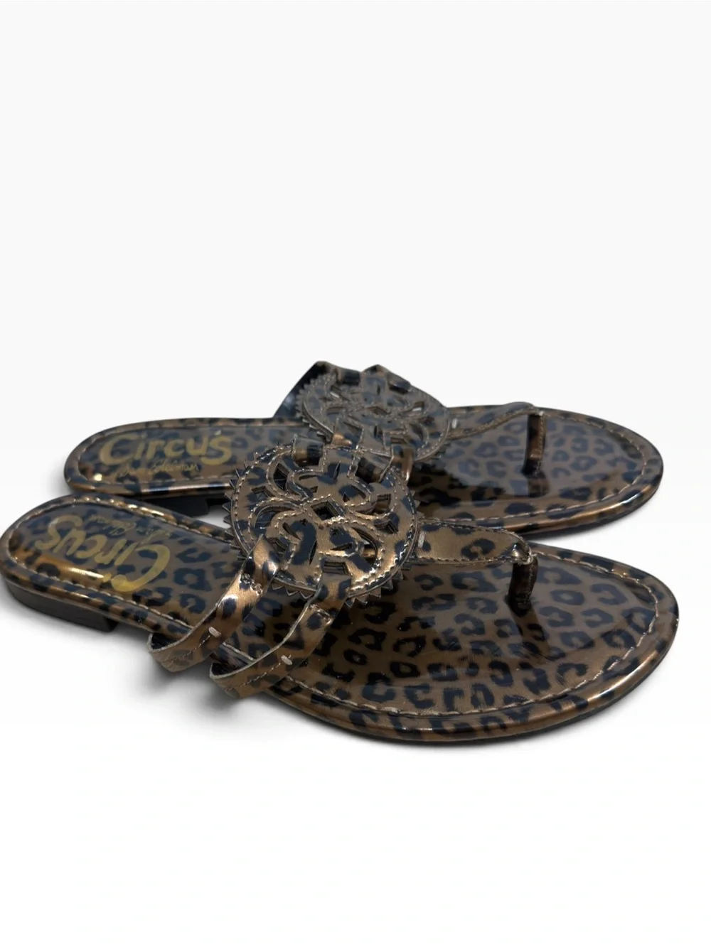Circus by Sam Edelman Canyon Leopard Patent Medallion Thong Sandals Size US 7.5
